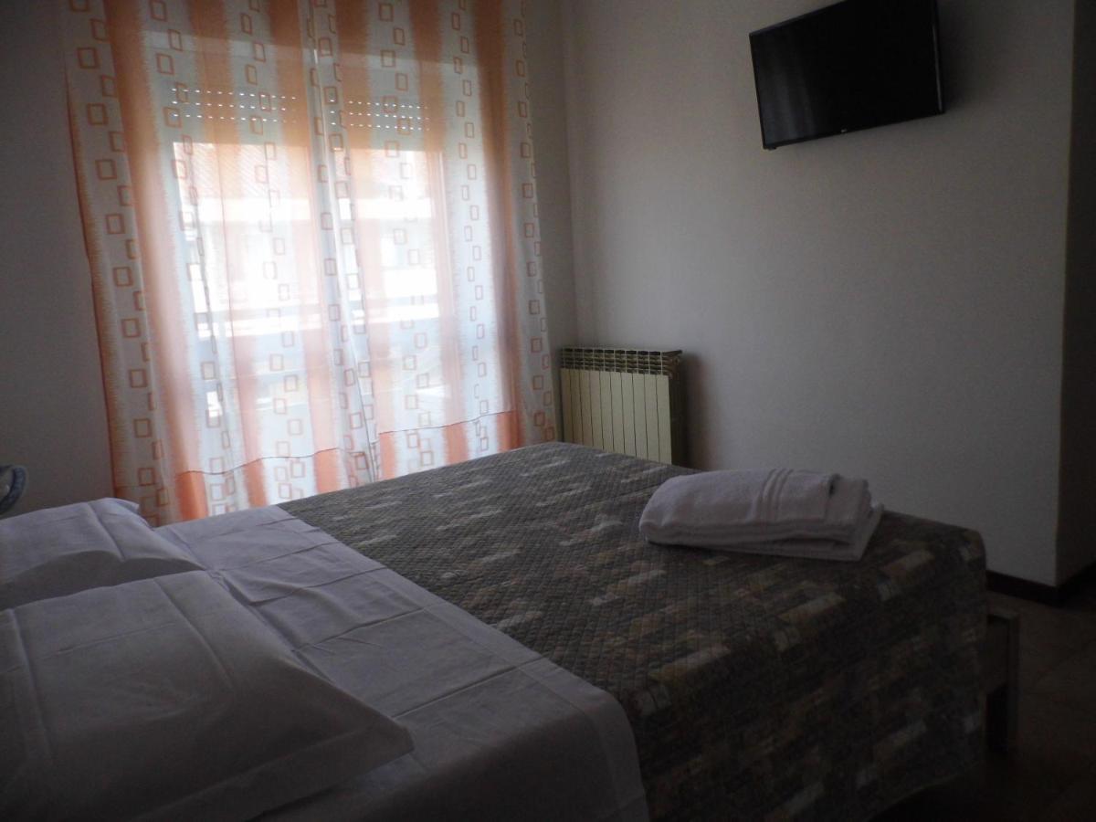Bed and Breakfast A Casa Di Nelly Торторето Экстерьер фото