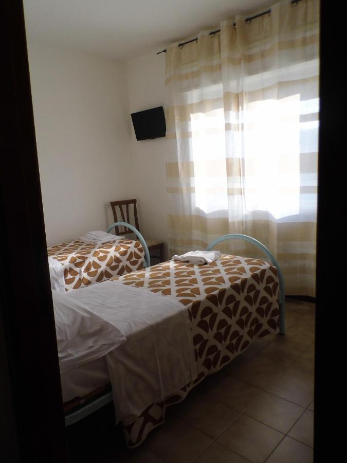 Bed and Breakfast A Casa Di Nelly Торторето Экстерьер фото
