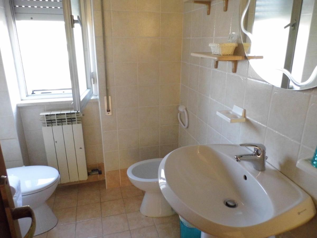 Bed and Breakfast A Casa Di Nelly Торторето Экстерьер фото