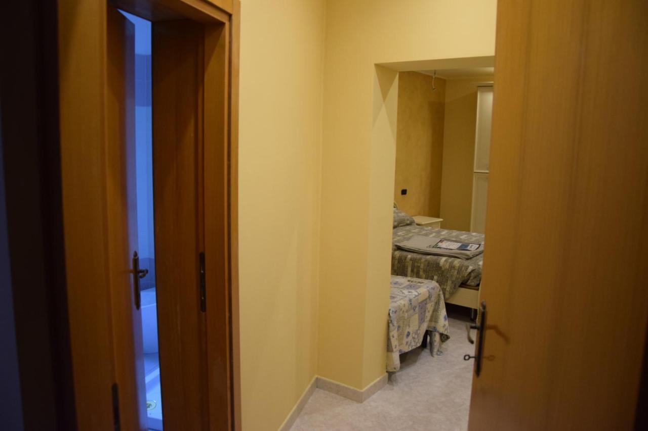Bed and Breakfast A Casa Di Nelly Торторето Экстерьер фото