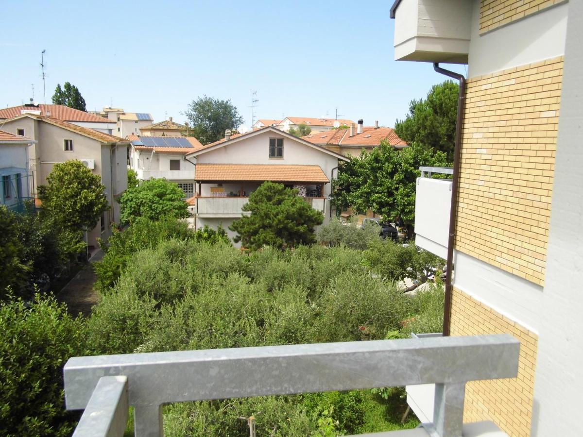 Bed and Breakfast A Casa Di Nelly Торторето Экстерьер фото