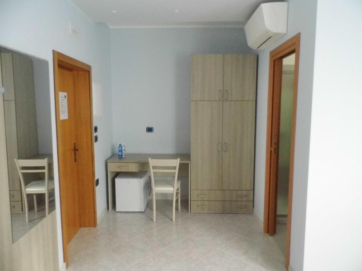 Bed and Breakfast A Casa Di Nelly Торторето Экстерьер фото