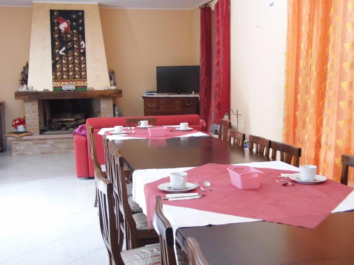 Bed and Breakfast A Casa Di Nelly Торторето Экстерьер фото