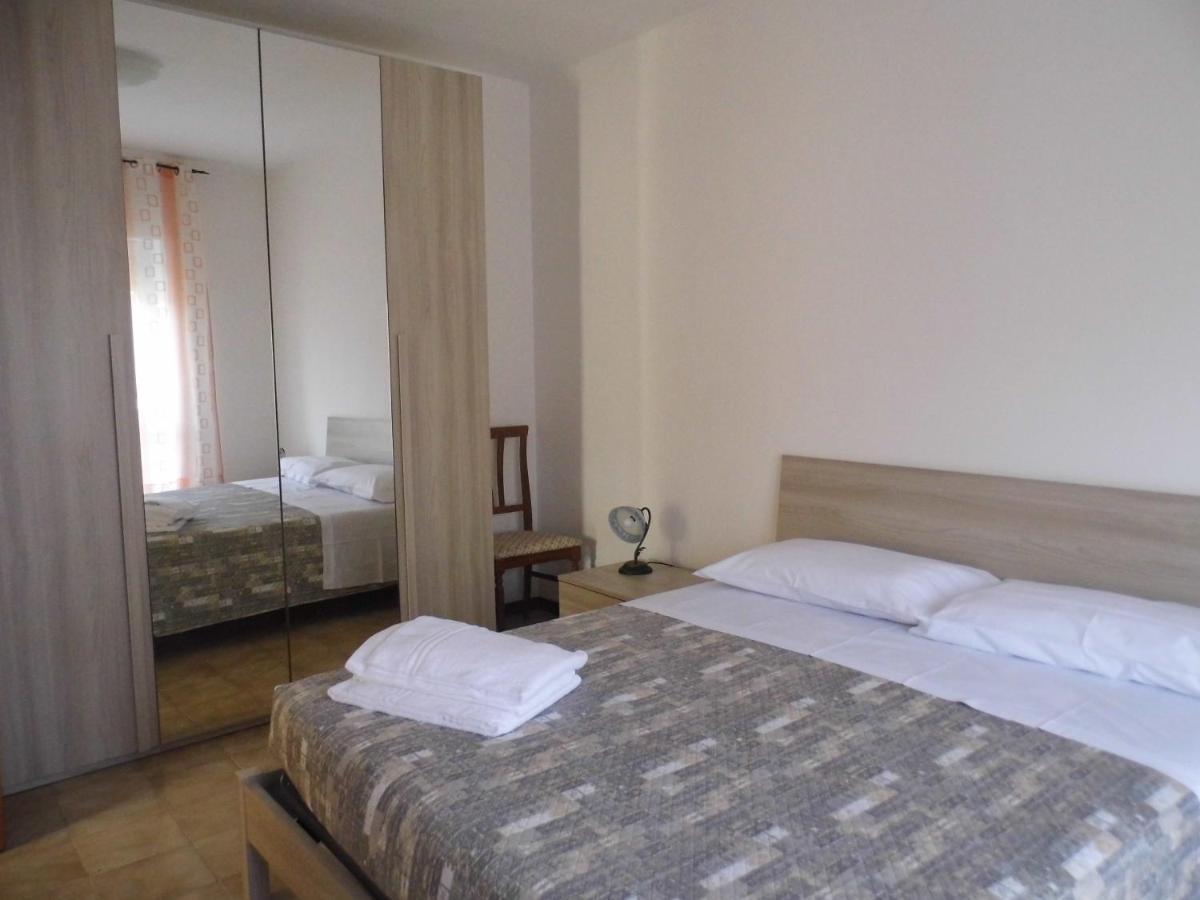 Bed and Breakfast A Casa Di Nelly Торторето Экстерьер фото